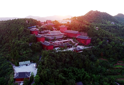 四川省西充县大佛寺